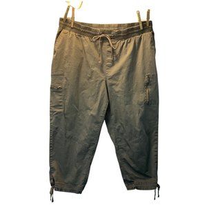 Plus Size Cropped Utility Pants